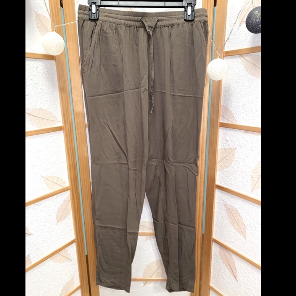 Women’s pants